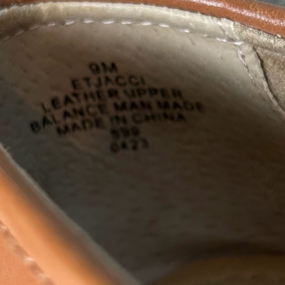 Earth Origins Tan Knotted Leather Ballet Flats - Picture 3 of 12